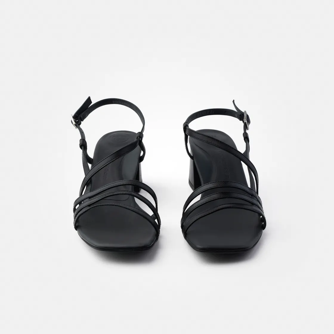 1-107.webp Paul Green 6042-023